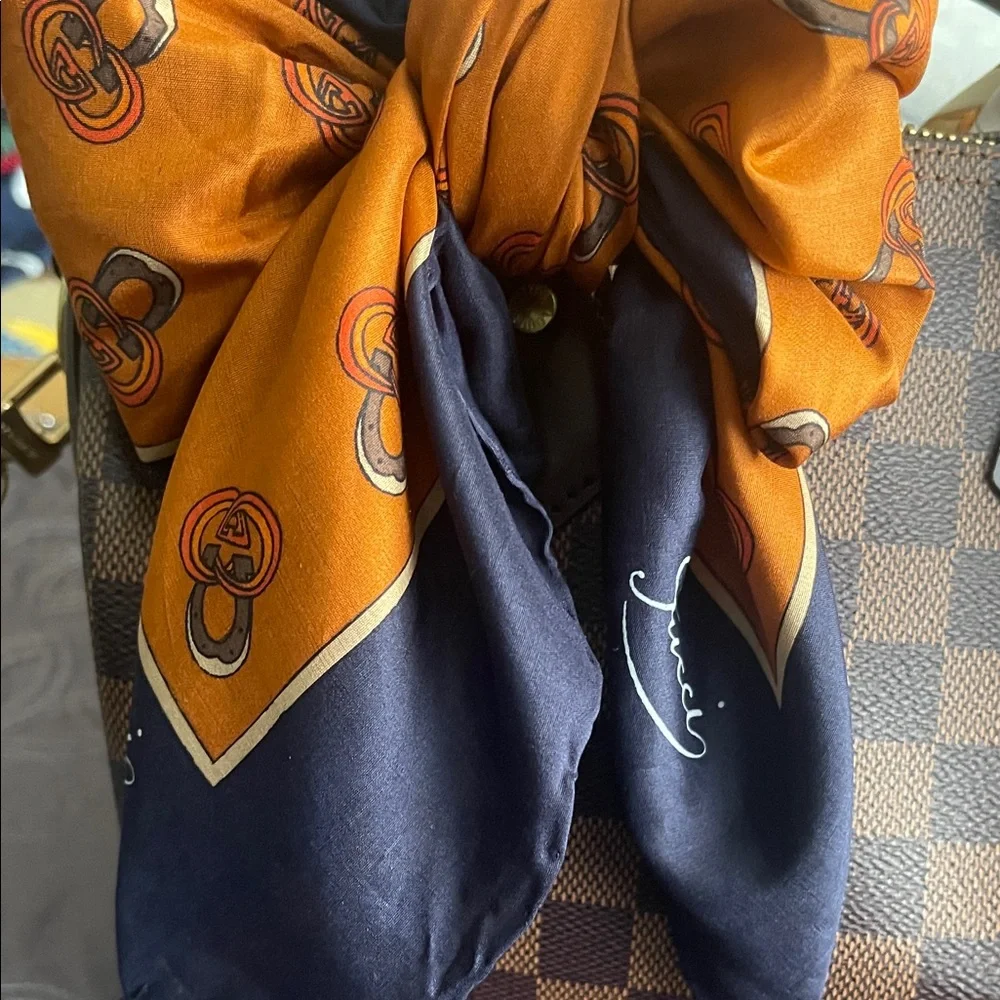 🔥Sale Gucci Dark Blue and Orange Patterned Scarf - Picture 4 of 7
